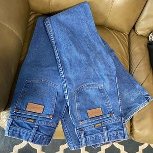 Wrangler 936DEN Jeans 30x38 set of 2